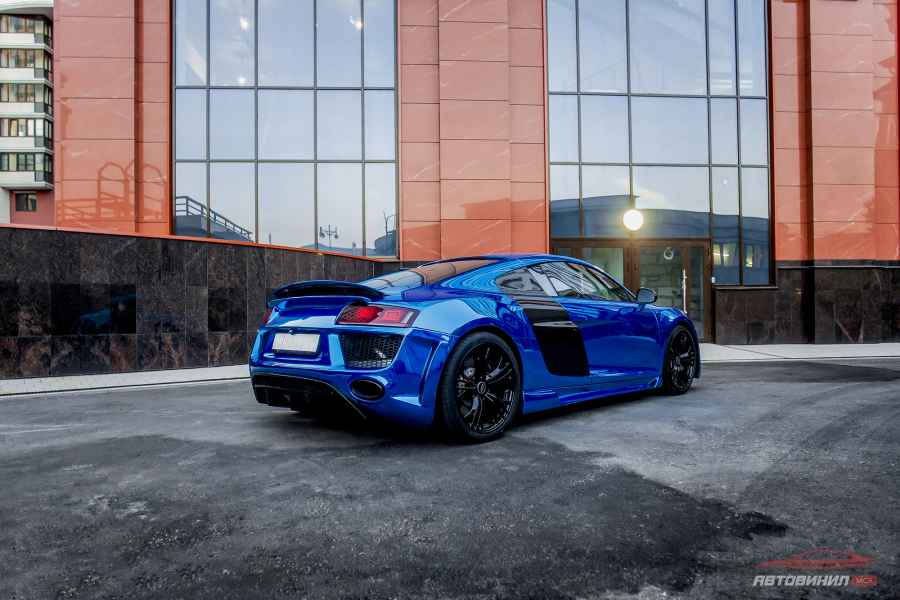 Audi R8 хром