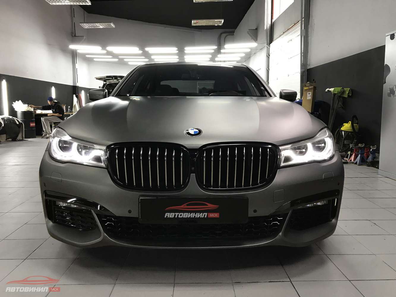 BMW Satin